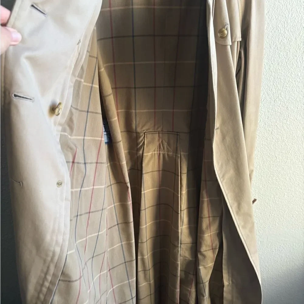 ❤️Vintage Burberrys’ Women’s Trench Coat - Picture 16 of 16